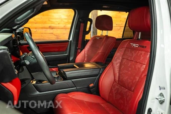 2024 Toyota Sequoia TRD Pro - miniatura 10