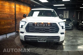 2024 Toyota Sequoia TRD Pro - miniatura 4