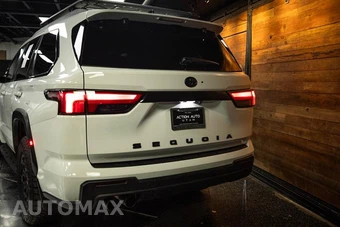 2024 Toyota Sequoia TRD Pro - miniatura 6