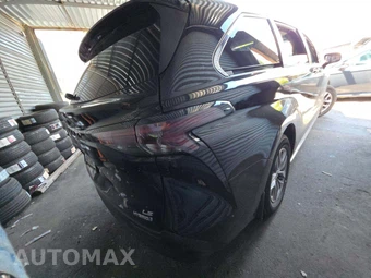 2024 Toyota Sienna LE 8-Passenger 120.5" WB - miniatura 3