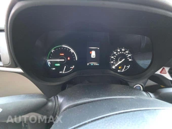 2024 Toyota Sienna LE 8-Passenger 120.5" WB - miniatura 9