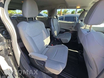 2024 Toyota Sienna LE 8-Passenger 120.5" WB - miniatura 17
