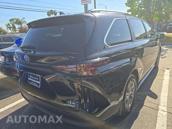 2024 Toyota Sienna LE 8-Passenger 120.5" WB - miniatura 3