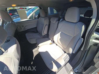 2024 Toyota Sienna LE 8-Passenger 120.5" WB - miniatura 10