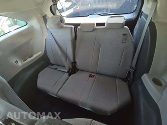 2024 Toyota Sienna LE 8-Passenger 120.5" WB - miniatura 14