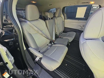 2024 Toyota Sienna LE 8-Passenger 120.5" WB - miniatura 17
