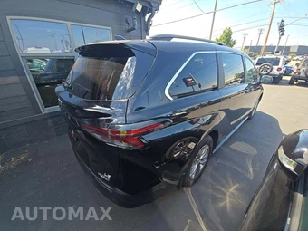 2024 Toyota Sienna LE 8-Passenger 120.5" WB - miniatura 3
