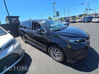 2024 Toyota Sienna LE 8-Passenger 120.5" WB - miniatura 4