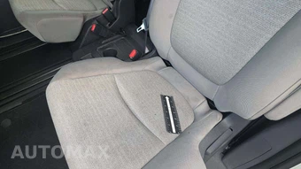2024 Toyota Sienna LE 8-Passenger 120.5" WB - miniatura 34