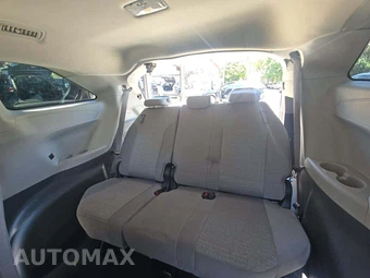2024 Toyota Sienna LE 8-Passenger 120.5" WB - miniatura 14