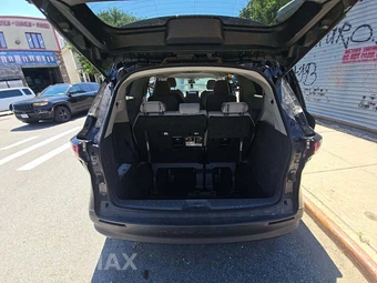 2024 Toyota Sienna LE 8-Passenger 120.5" WB - miniatura 15