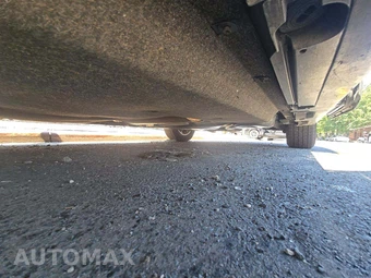 2024 Toyota Sienna LE 8-Passenger 120.5" WB - miniatura 7
