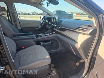2024 Toyota Sienna LE 8-Passenger 120.5" WB - miniatura 8