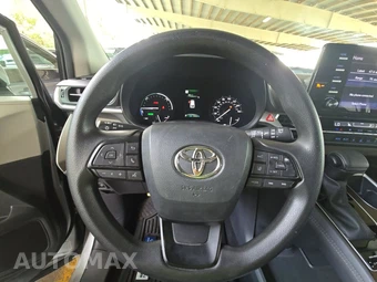 2024 Toyota Sienna LE 8-Passenger 120.5" WB - miniatura 10