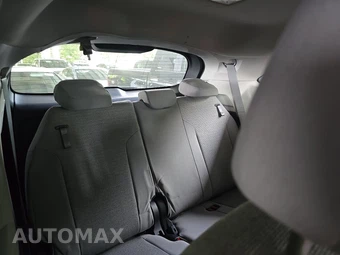 2024 Toyota Sienna LE 8-Passenger 120.5" WB - miniatura 14
