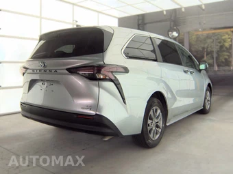 2024 Toyota Sienna LE 8-Passenger 120.5" WB - miniatura 4
