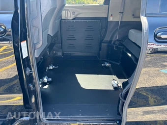 2024 Toyota Sienna LE 8-Passenger 120.5" WB - miniatura 6