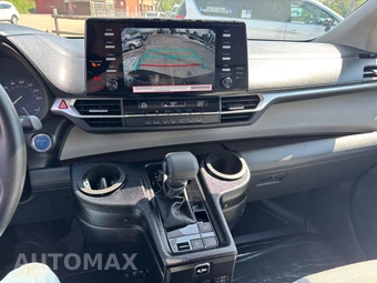 2024 Toyota Sienna LE 8-Passenger 120.5" WB - miniatura 9