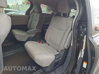 2024 Toyota Sienna LE 8-Passenger 120.5" WB - miniatura 13