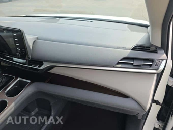 2024 Toyota Sienna LE 8-Passenger 120.5" WB - miniatura 17