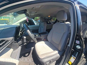 2024 Toyota Sienna LE 8-Passenger 120.5" WB - miniatura 6