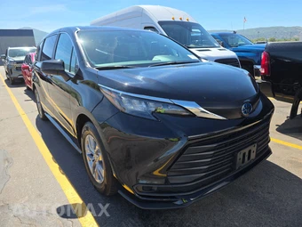 2024 Toyota Sienna LE 8-Passenger 120.5" WB - miniatura 3
