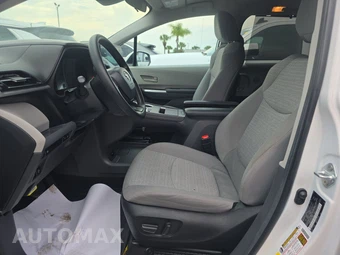 2024 Toyota Sienna LE 8-Passenger 120.5" WB - miniatura 7