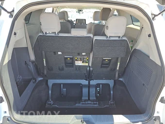 2024 Toyota Sienna LE 8-Passenger 120.5" WB - miniatura 24