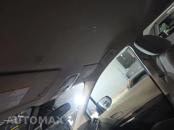 2024 Toyota Sienna LE 8-Passenger 120.5" WB - miniatura 19
