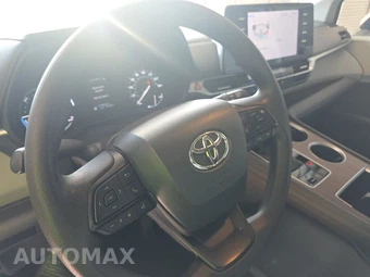 2024 Toyota Sienna LE 8-Passenger 120.5" WB - miniatura 10
