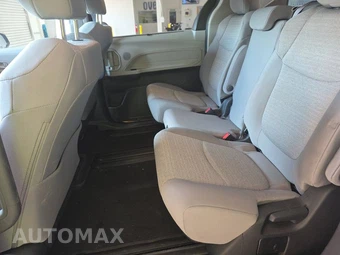 2024 Toyota Sienna LE 8-Passenger 120.5" WB - miniatura 3