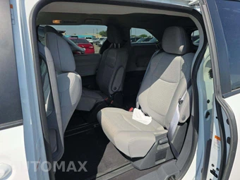 2024 Toyota Sienna LE 8-Passenger 120.5" WB - miniatura 13