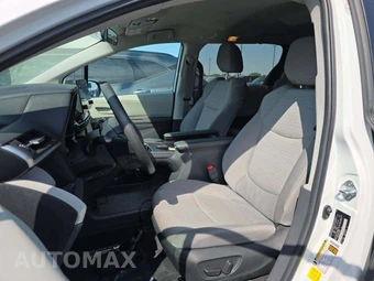 2024 Toyota Sienna LE 8-Passenger 120.5" WB - miniatura 6