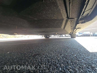 2024 Toyota Sienna LE 8-Passenger 120.5" WB - miniatura 7