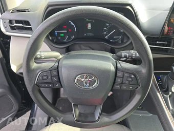 2024 Toyota Sienna LE 8-Passenger 120.5" WB - miniatura 10
