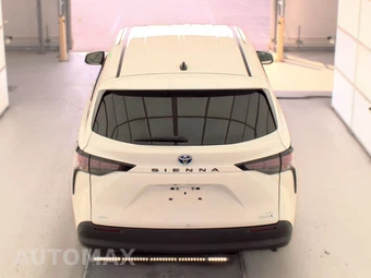 2024 Toyota Sienna LE 8-Passenger 120.5" WB - miniatura 6