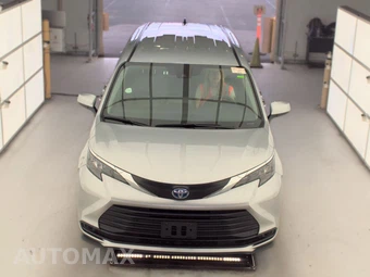 2024 Toyota Sienna LE 8-Passenger 120.5" WB - miniatura 2