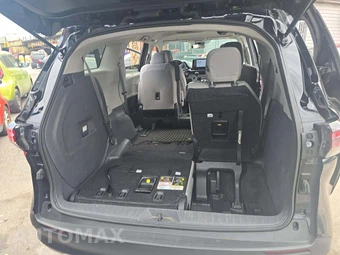 2024 Toyota Sienna LE 8-Passenger 120.5" WB - miniatura 15