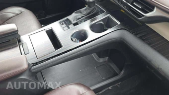 2024 Toyota Sienna Platinum 7-Passenger 120.5" WB - miniatura 23