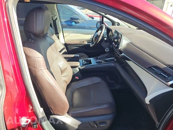 2024 Toyota Sienna Platinum 7-Passenger 120.5" WB - miniatura 8