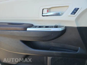 2024 Toyota Sienna Platinum 7-Passenger 120.5" WB - miniatura 9