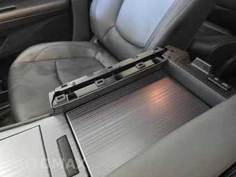 2024 Toyota Sienna Woodland Edition 7-Passenger 120.5" WB - miniatura 19