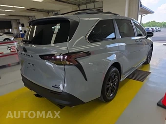 2024 Toyota Sienna Woodland Edition 7-Passenger 120.5" WB - miniatura 4