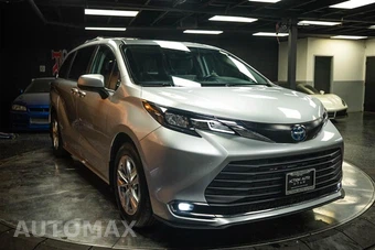 2024 Toyota Sienna XLE 7-Passenger 120.5" WB - miniatura 5
