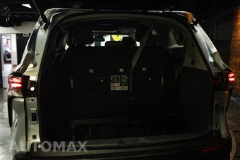 2024 Toyota Sienna XLE 7-Passenger 120.5" WB - miniatura 7