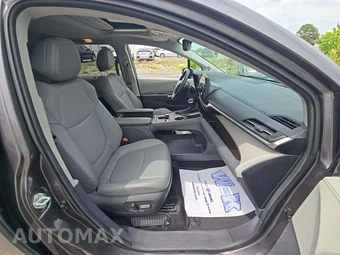 2024 Toyota Sienna XLE 7-Passenger 120.5" WB - miniatura 16