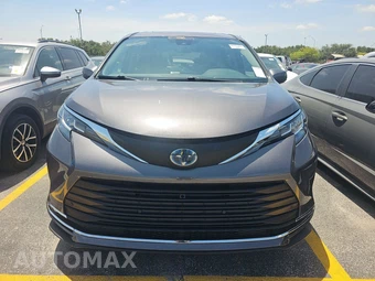2024 Toyota Sienna XLE 7-Passenger 120.5" WB - miniatura 2