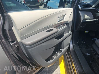 2024 Toyota Sienna XLE 7-Passenger 120.5" WB - miniatura 9