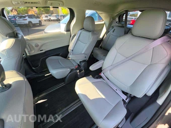 2024 Toyota Sienna XLE 7-Passenger 120.5" WB - miniatura 10