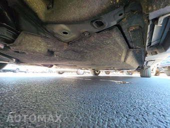 2024 Toyota Sienna XLE 7-Passenger 120.5" WB - miniatura 4